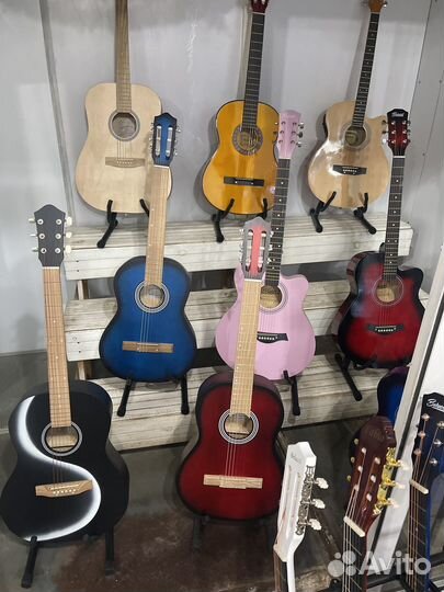 Гитара классическая/акустическая новая