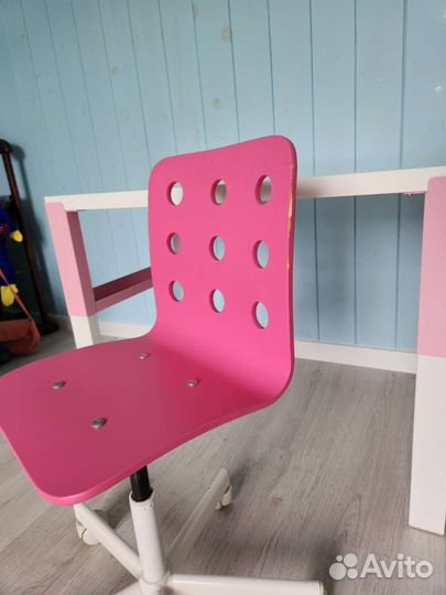 Детский стол и стул IKEA