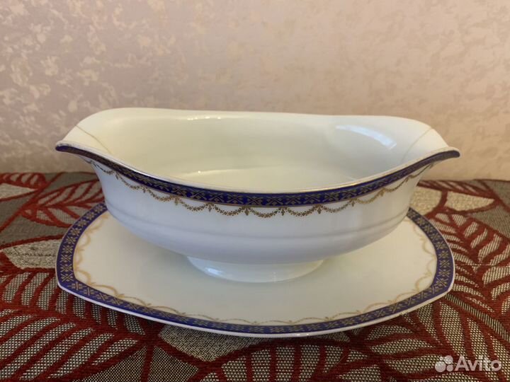 Соусник Gebrüder Benedict антикварный