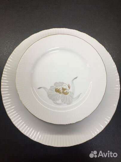 Фарфоровые тарелки гдр