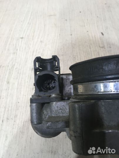 Заслонка дросельная Мерседес W203 М111 2.3