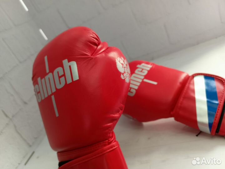 Боксерские перчатки
