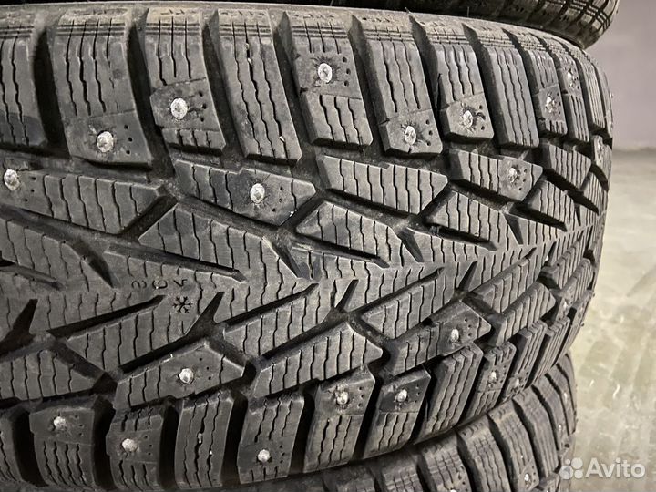 Nordman 7 215/60 R16