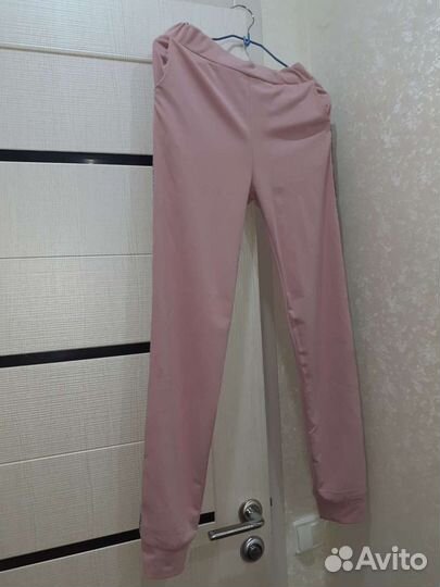 Спортивный костюм женский 44