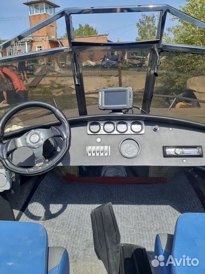 Катер Прогресс водомет