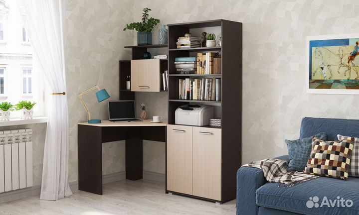 Угловой письменный стол со стеллажом