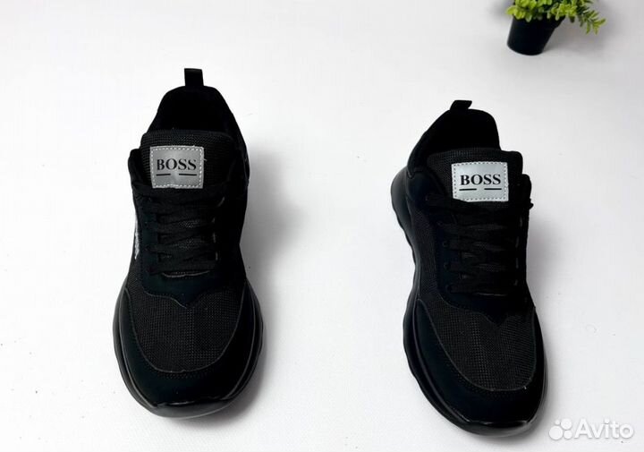 Кроссовки Boss универсальные