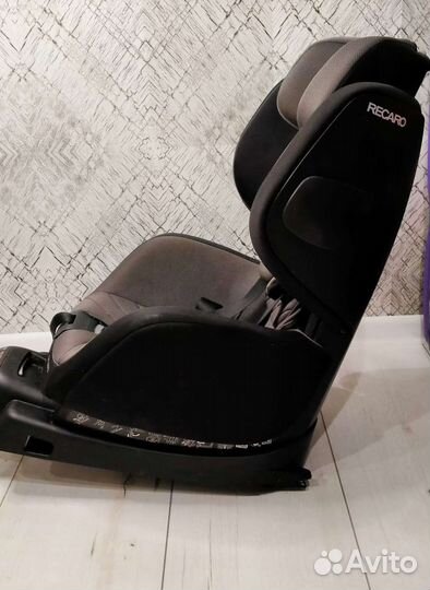 Автокресло recaro