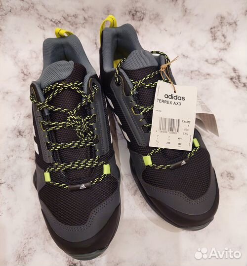 Новые кроссовки Adidas Terrex AX3