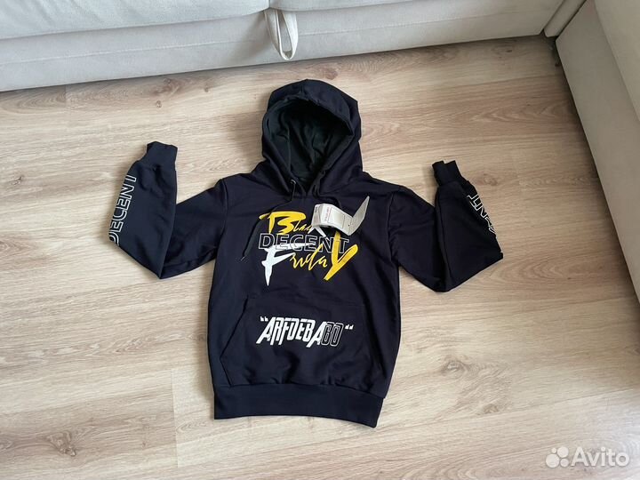 Новый Худи-Толстовка Р-Р 140 и 146