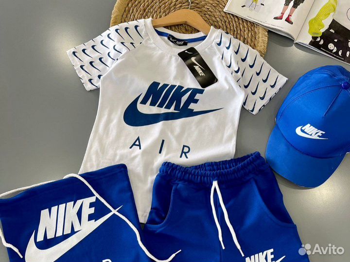 Костюм для мальчика 98-140 новый