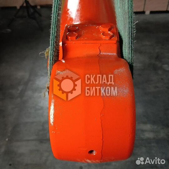 Гидроцилиндр рукояти Doosan S220N-V 2440-9236B