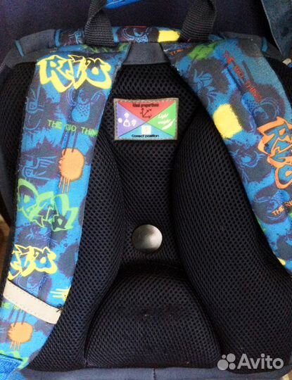 Ранец школьный в отличном состоянии