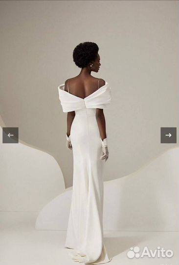 Свадебное платье 42