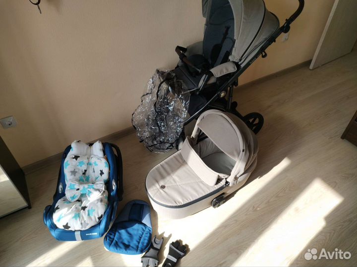 Коляска 3 в 1 Roan Bass next + maxi cosi