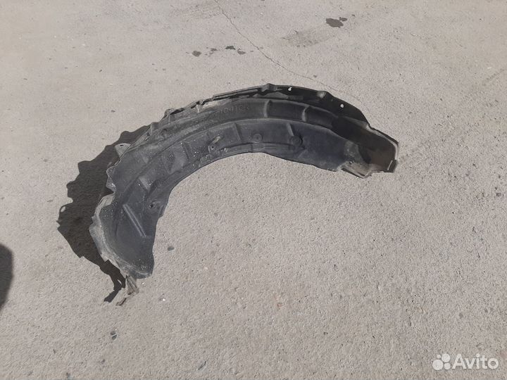 Задний правый Подкрылок Toyota RAV4 40 2012-19