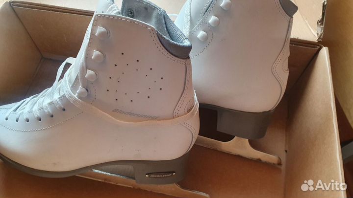 Коньки фигурные