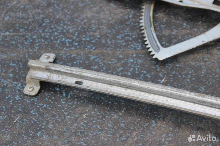 Стеклоподъемник Mercedes-Benz M-Class (Мерседес М