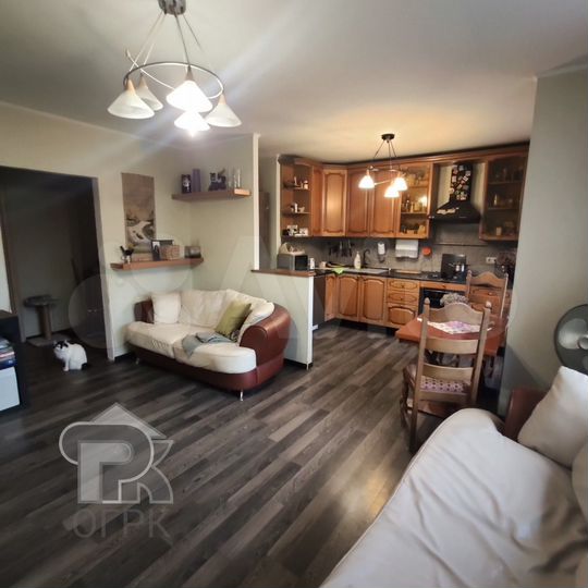 4-к. квартира, 75,9 м², 7/10 эт.