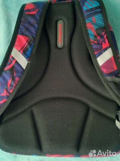 Рюкзак школьный(в наличии 2 шт)