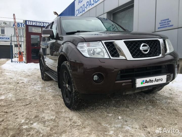 Nissan Pathfinder 2.5 AT, 2012, 242 000 км