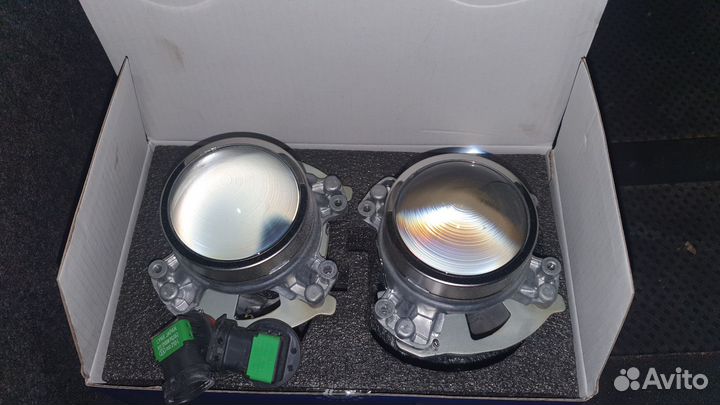 Линзы в фары Nissan X Trail Т31