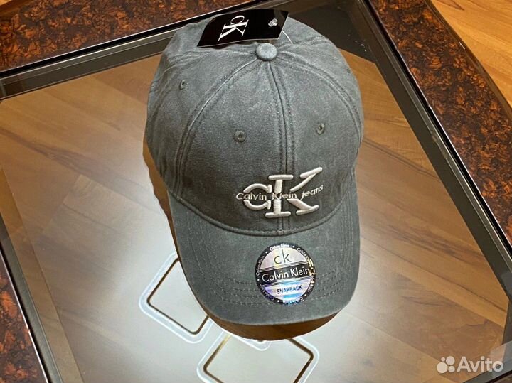 Кепка Calvin Klein tttgvshgfvjj