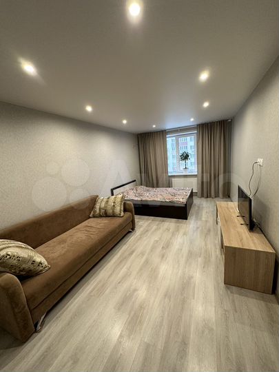 1-к. квартира, 42 м², 6/27 эт.