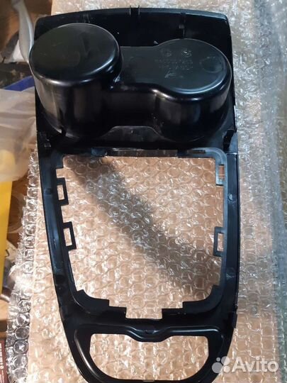 Панель с подстоканниками лада веста