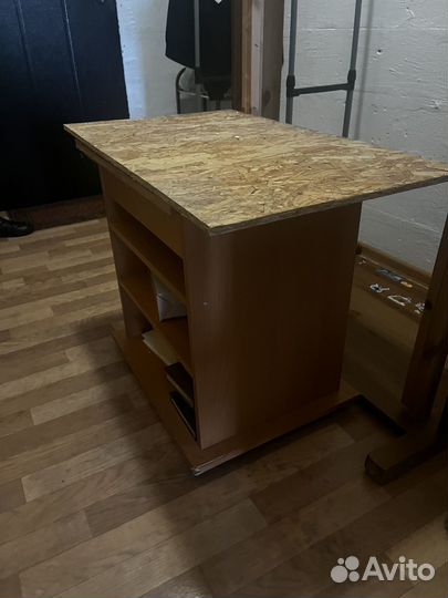 Стол со стульями бу