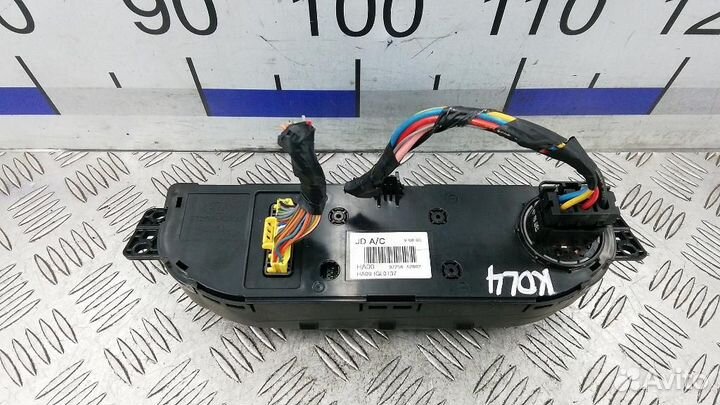 Блок управления климатической установкой Kia Ceed