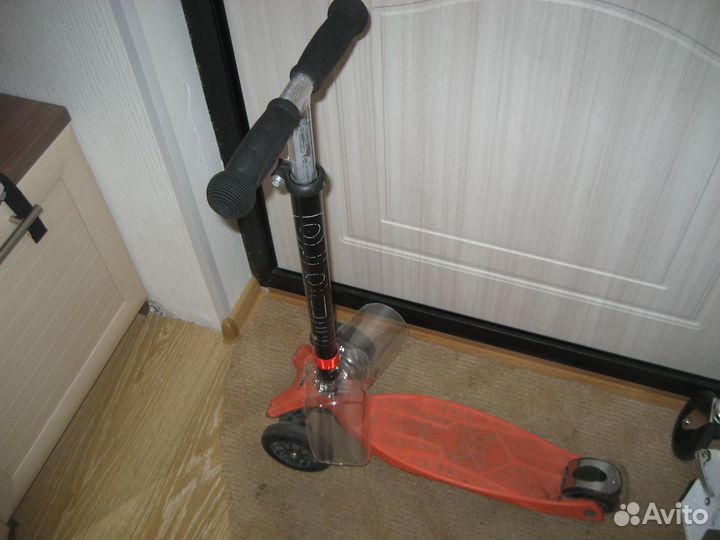 Самокат Maxi Micro оранжевый