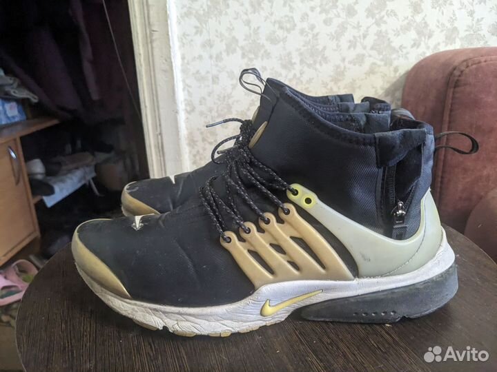 Кроссовки мужские nike