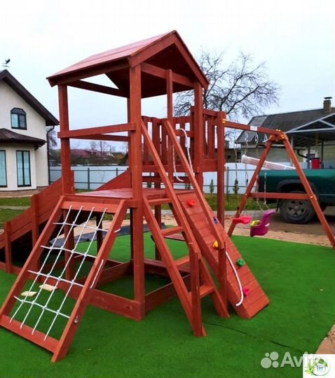 Детская площадка для лета и зимы
