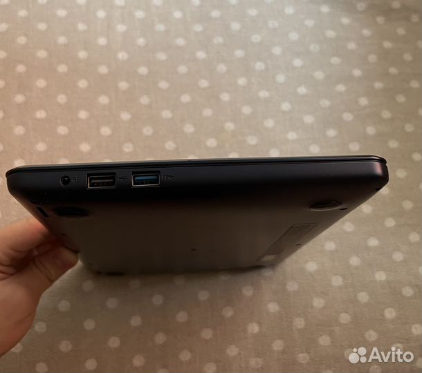 Asus EeeBook E202S
