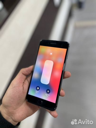 iPhone 8 Plus, 256 ГБ