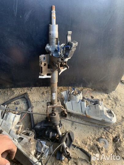 Рулевая колонка Mazda Xedos