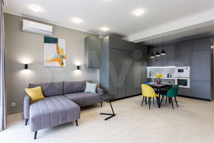 2-к. квартира, 70 м², 10/12 эт.