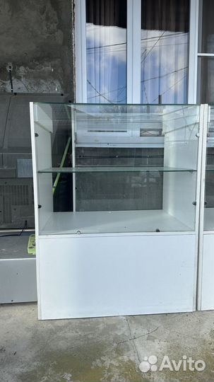 Шкаф витрина бу