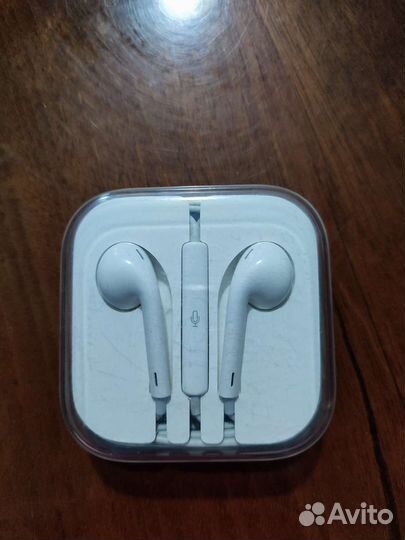 Наушники earpods