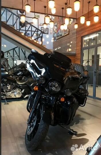 Harley-Davidson Ultra Limited 114