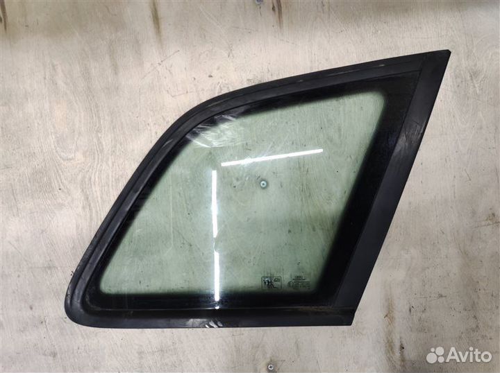 Форточка задняя правая Audi A3 8P