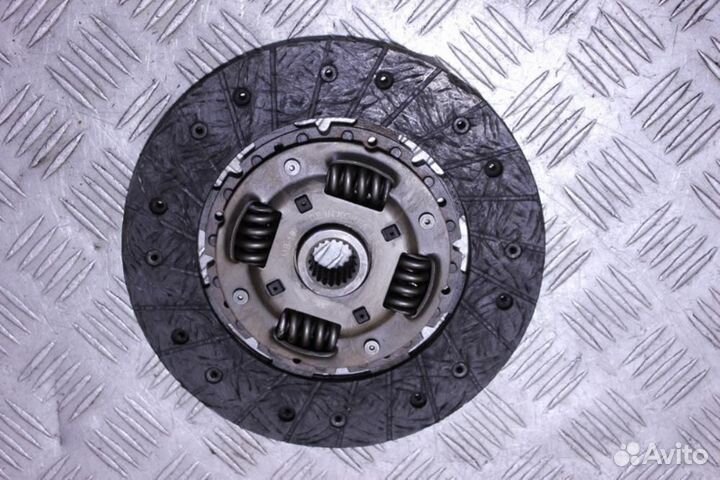 Диск сцепления Nissan Avenir 1995