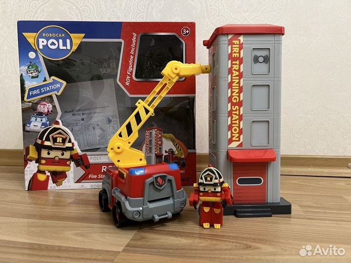 Набор Робокар Поли Рой и пожарная станция