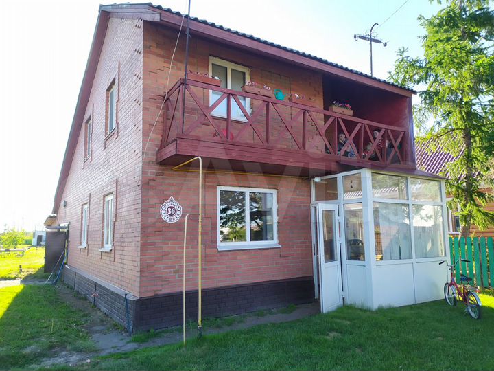 Коттедж 100 м² на участке 20 сот.