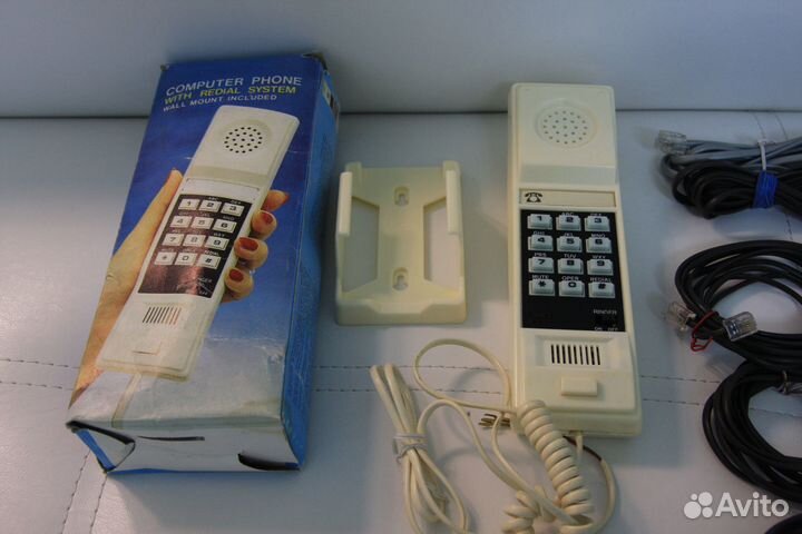 Телефон проводной