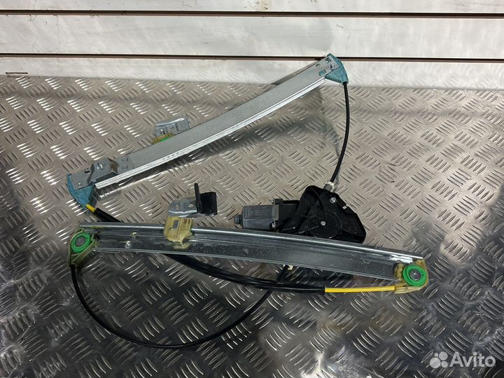 Стеклоподъемник передний правый LADA веста