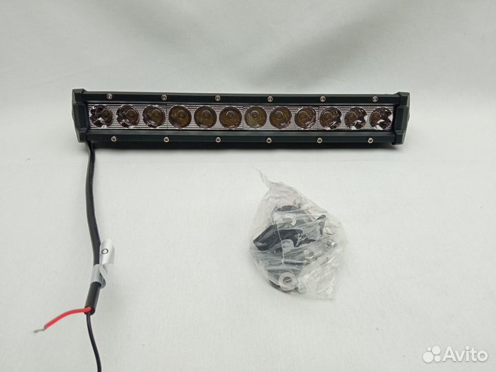 Фонарь LED CH018B-60W