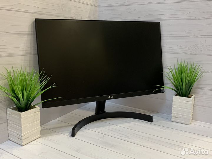 Монитор LG 22