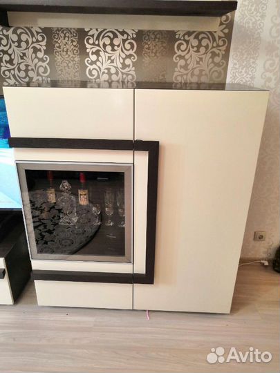 Стенка, гостиная